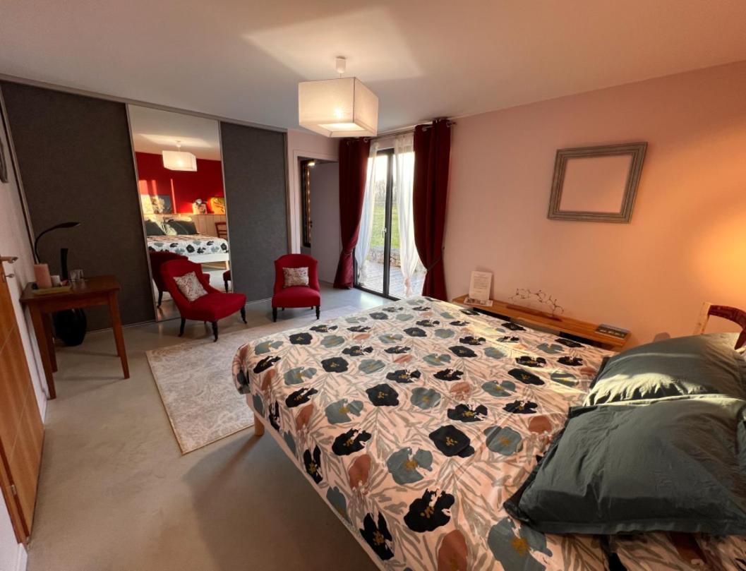 Relais De La Brande Panzió Saint-Gourson Kültér fotó
